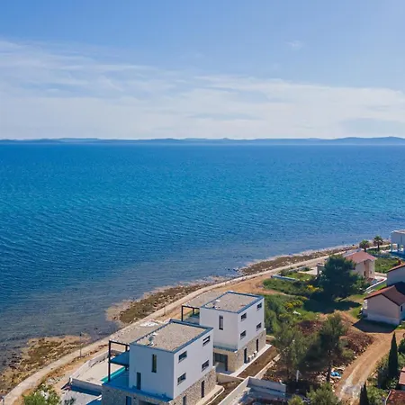 Seafront Aurea With Pool And Seaview Villa *
