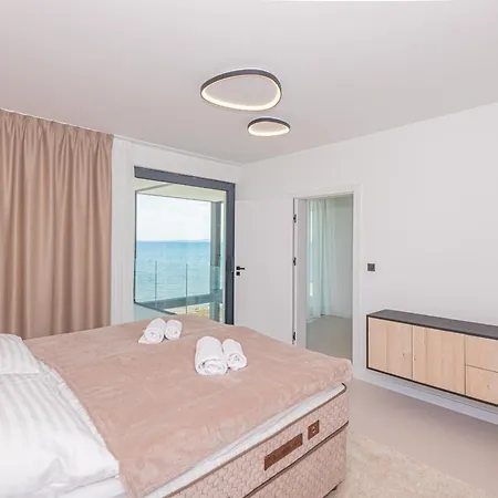 Seafront Aurea With Pool And Seaview Villa *
