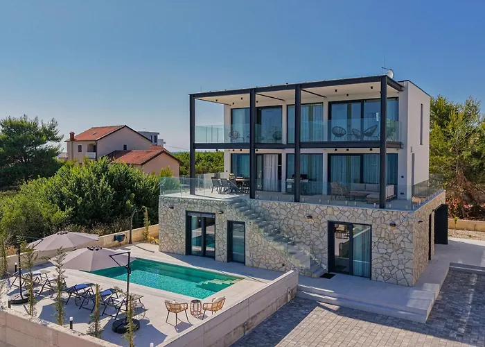 Seafront Aurea With Pool And Seaview Villa *