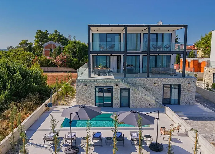 Seafront Aurea With Pool And Seaview Villa *