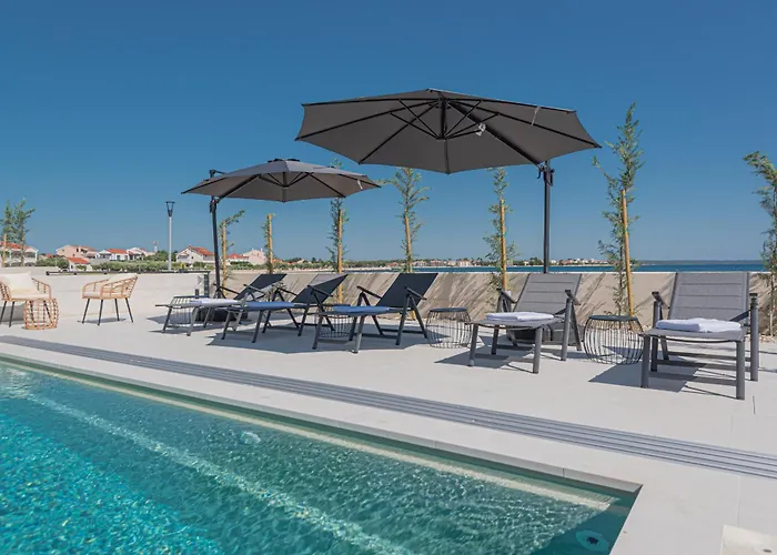 Seafront Aurea With Pool And Seaview Privlaka (Zadar)