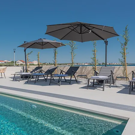 Seafront Aurea With Pool And Seaview Privlaka (Zadar)