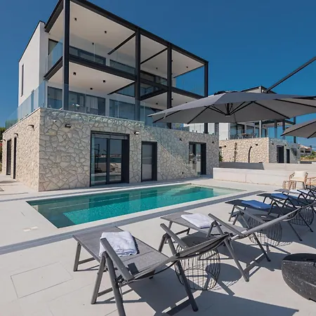 Vila Seafront Aurea With Pool And Seaview Privlaka (Zadar)