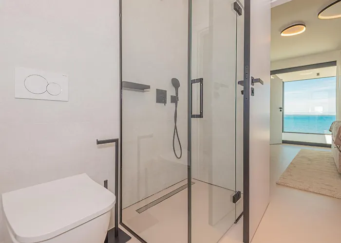 Seafront Aurea With Pool And Seaview * Privlaka